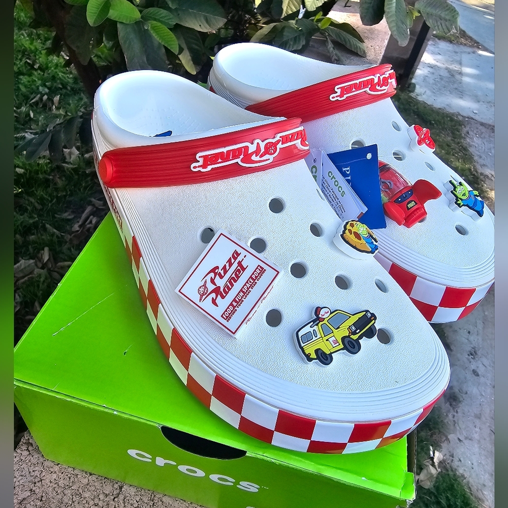 Pizza planet Crocs